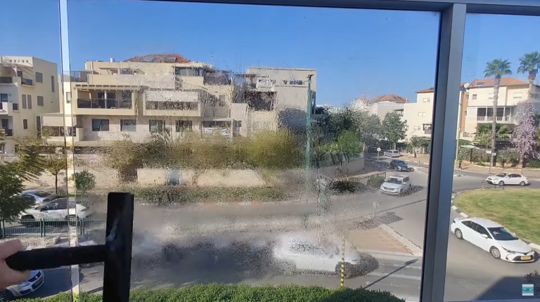 בובוט סקירה