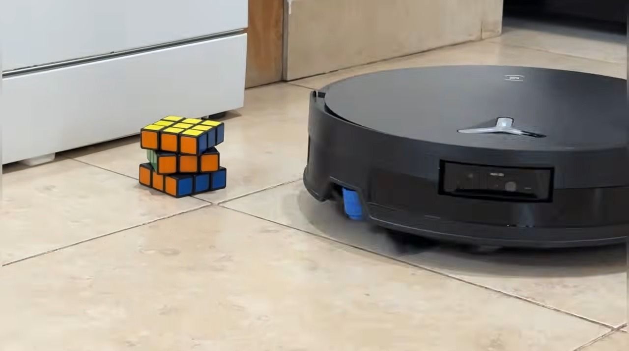 אקווקס Ecovacs Deebot X11 OmniCyclone Omni
